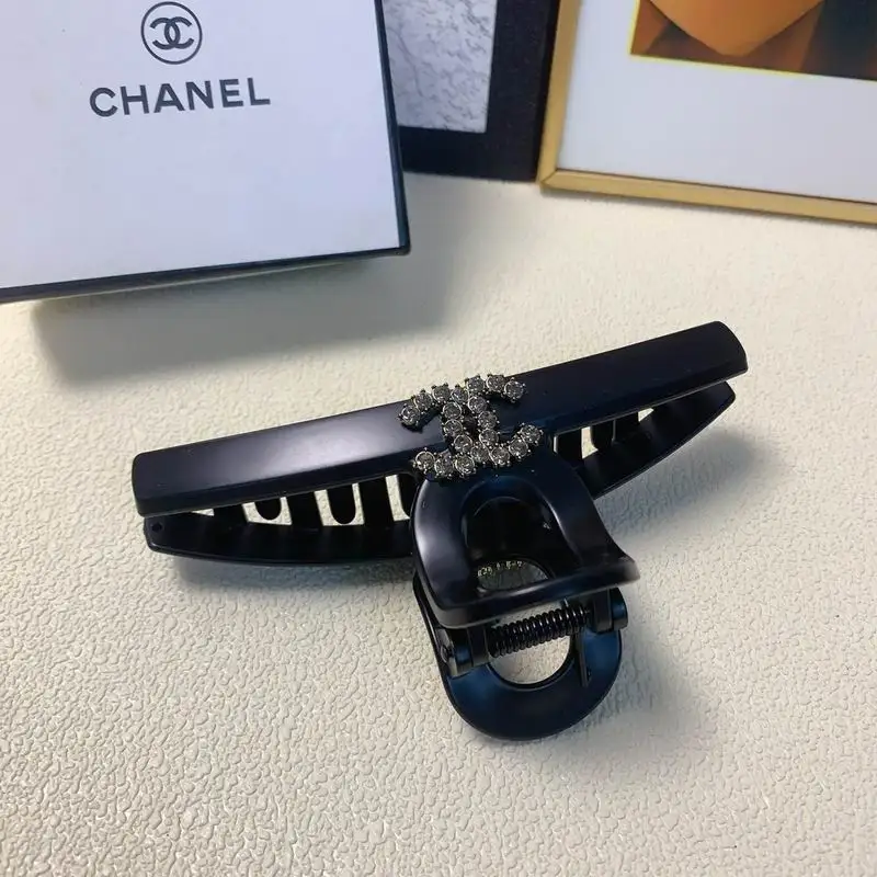 Chanel Hair Grab Clip 12lyx35 (6)